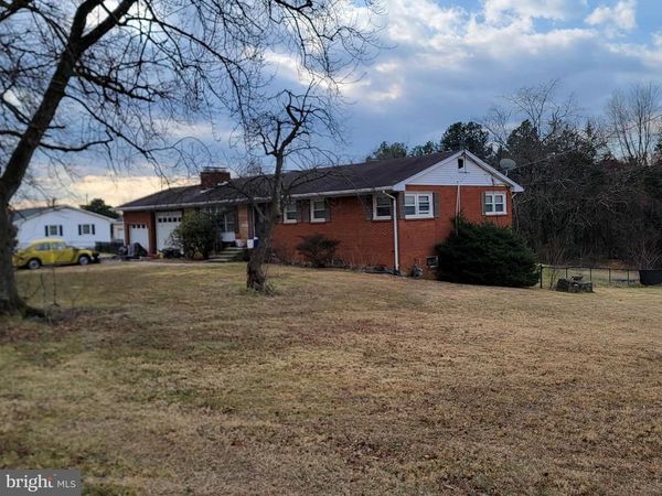 7628 HURON DRIVE, GAINESVILLE, VA 20155