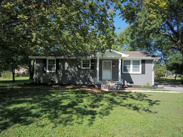 159 Sullivan Trl, La Vergne, TN 37086