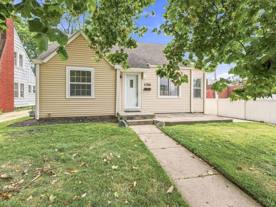 Property Image 1