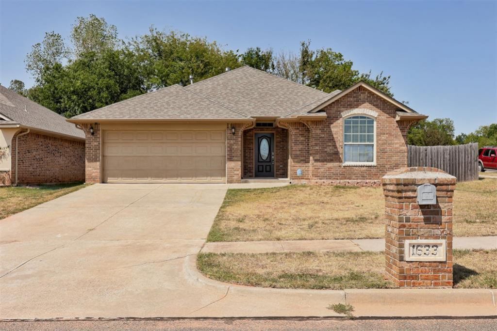 1633 Rangeline Road, Norman, OK 73071 Main Photo