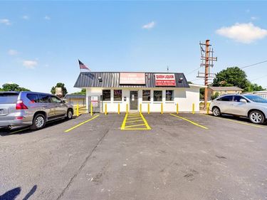 6000 Lt Jg Barnett Road, Fort Worth, TX 76114