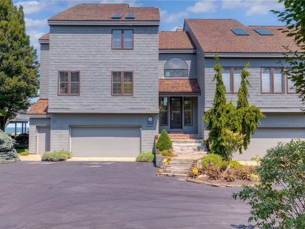 707 Mariner Village Drive, Huron, OH 44839