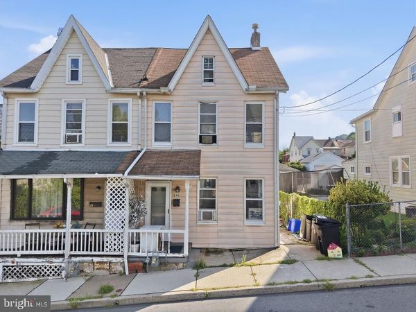 541 BENNER, BETHLEHEM, PA 18015