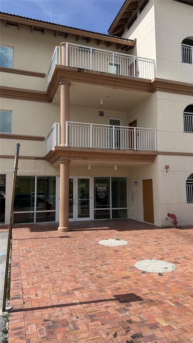 11780 SW 89th St, Unit 201, Miami, FL 33186 Photo