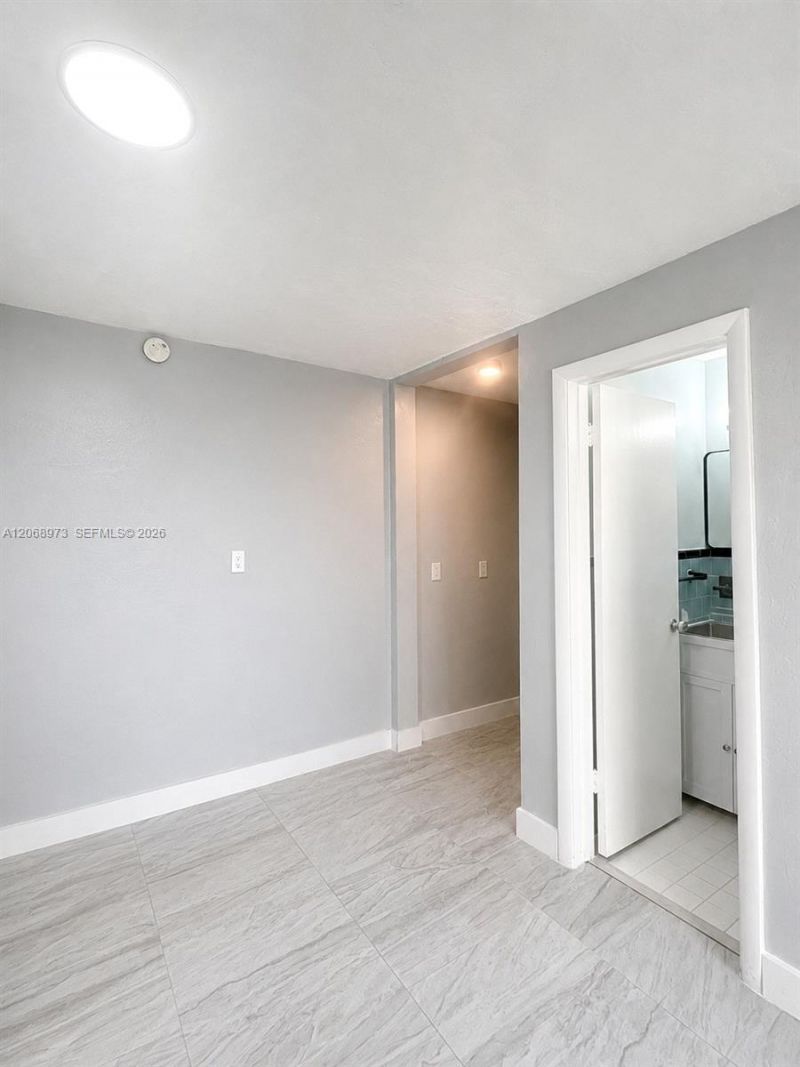 106 Harvard Rd , West Park, FL 33023 Photo
