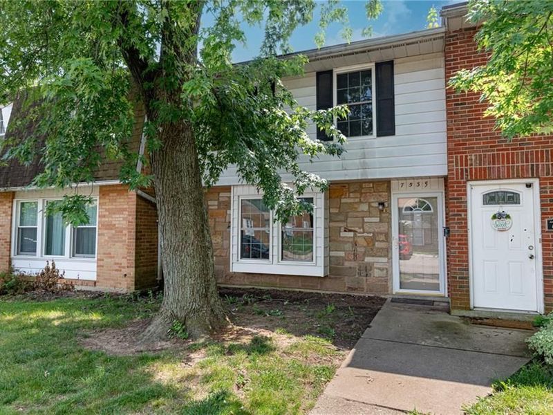 7535 Mount Hood, Dayton, OH 45424 Photo 1