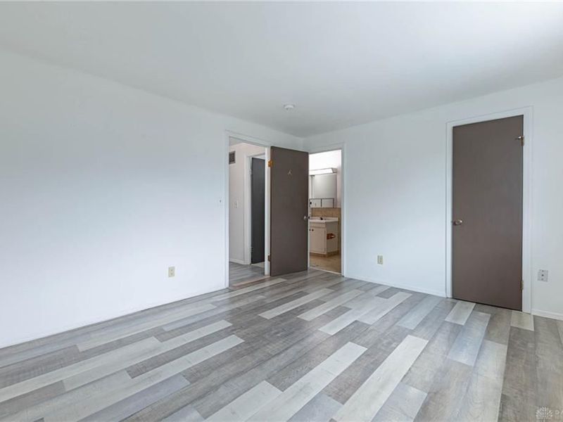 7535 Mount Hood, Dayton, OH 45424 Photo 12