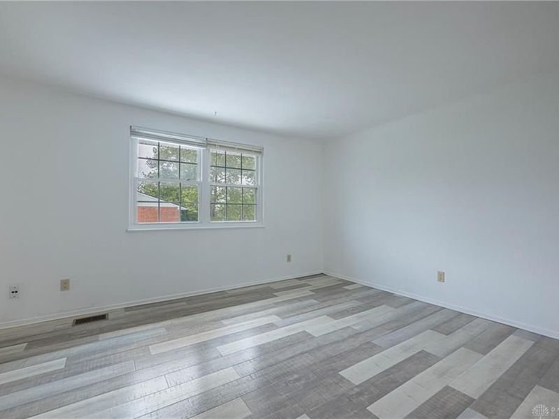 7535 Mount Hood, Dayton, OH 45424 Photo 13