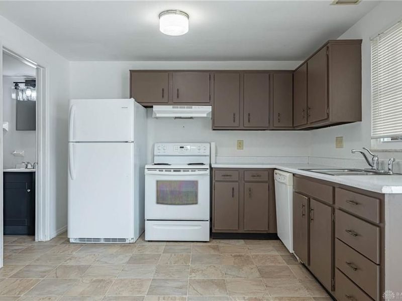 7535 Mount Hood, Dayton, OH 45424 Photo 8