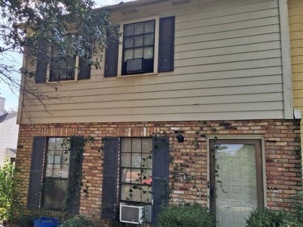 6160 Buncombe Road, Shreveport, LA 71129