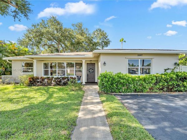 5507 Mckinley St, Hollywood, FL 33021