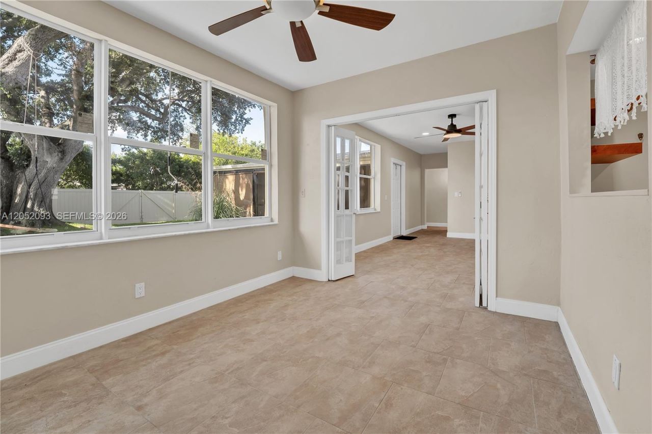 5507 Mckinley St , Hollywood, FL 33021 Photo