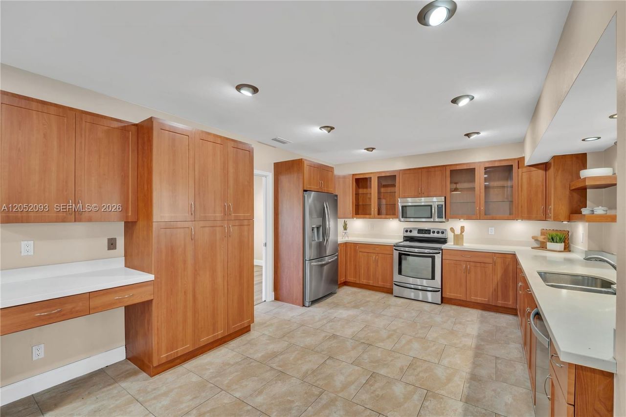 5507 Mckinley St , Hollywood, FL 33021 Photo