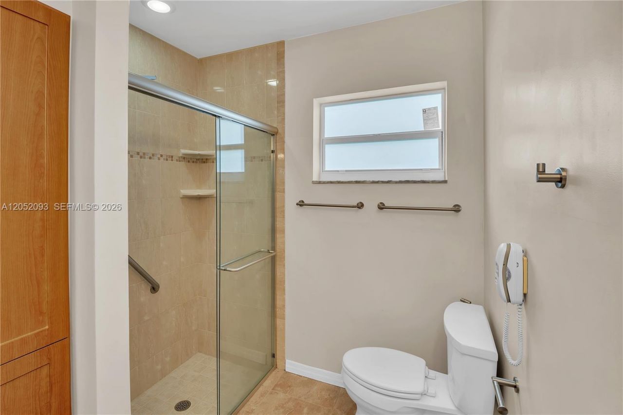 5507 Mckinley St , Hollywood, FL 33021 Photo