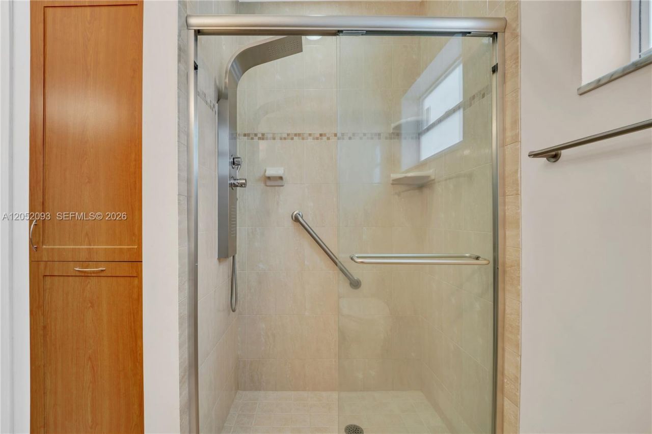 5507 Mckinley St , Hollywood, FL 33021 Photo