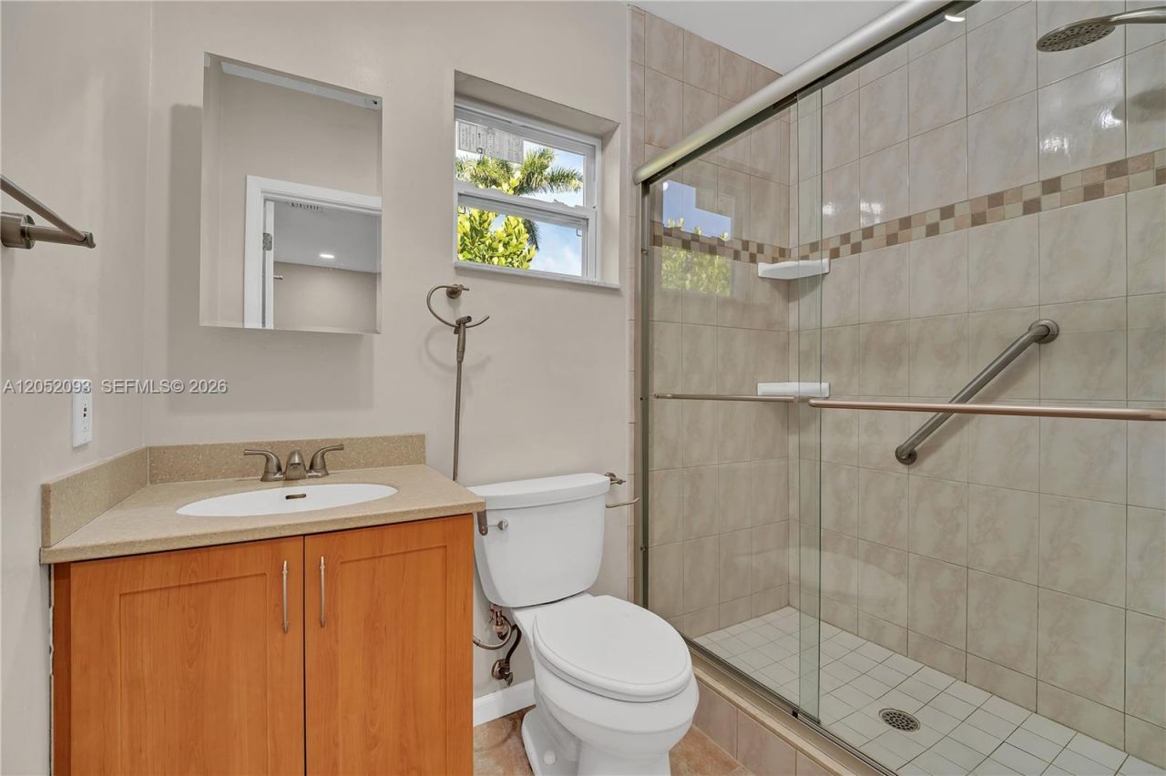 5507 Mckinley St , Hollywood, FL 33021 Photo