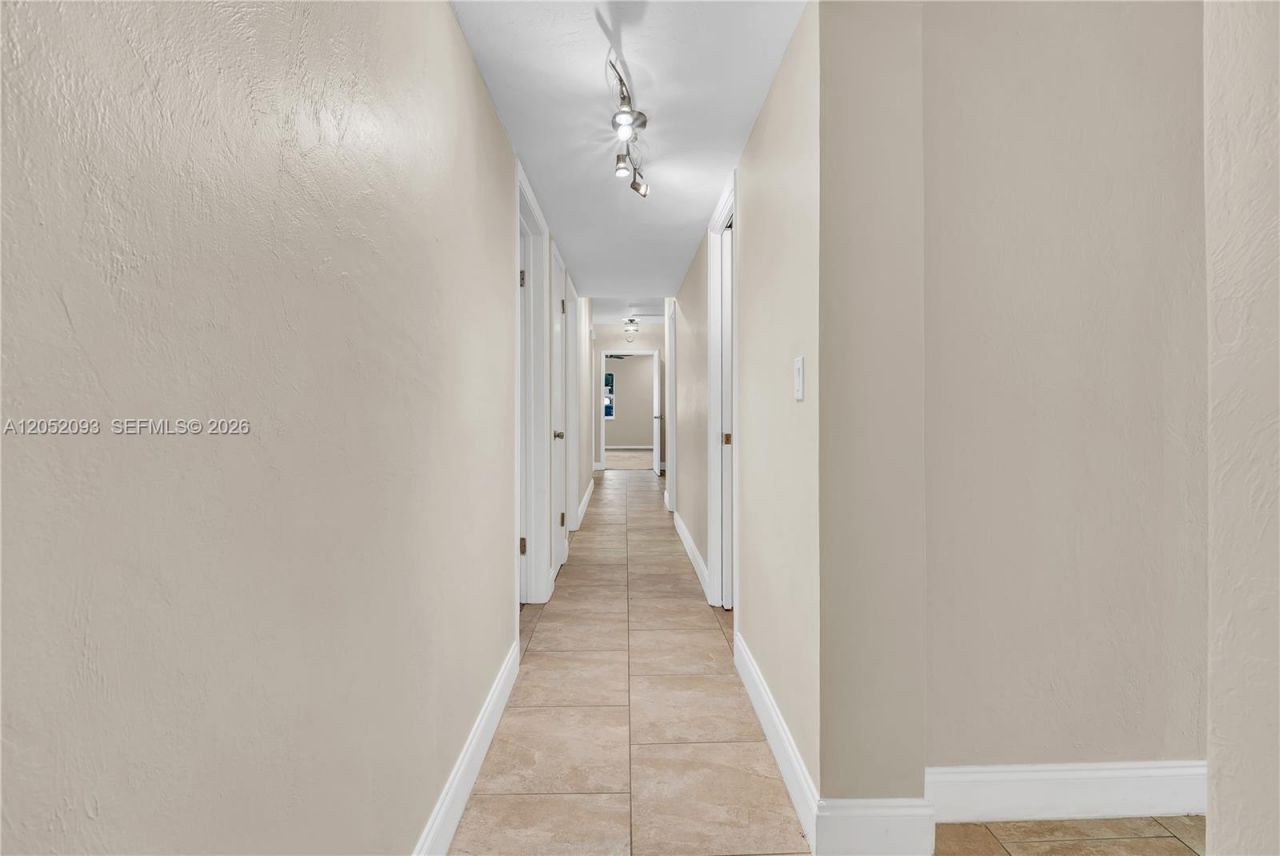 5507 Mckinley St , Hollywood, FL 33021 Photo