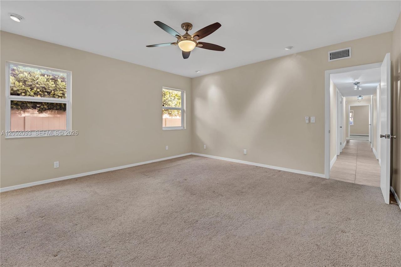 5507 Mckinley St , Hollywood, FL 33021 Photo