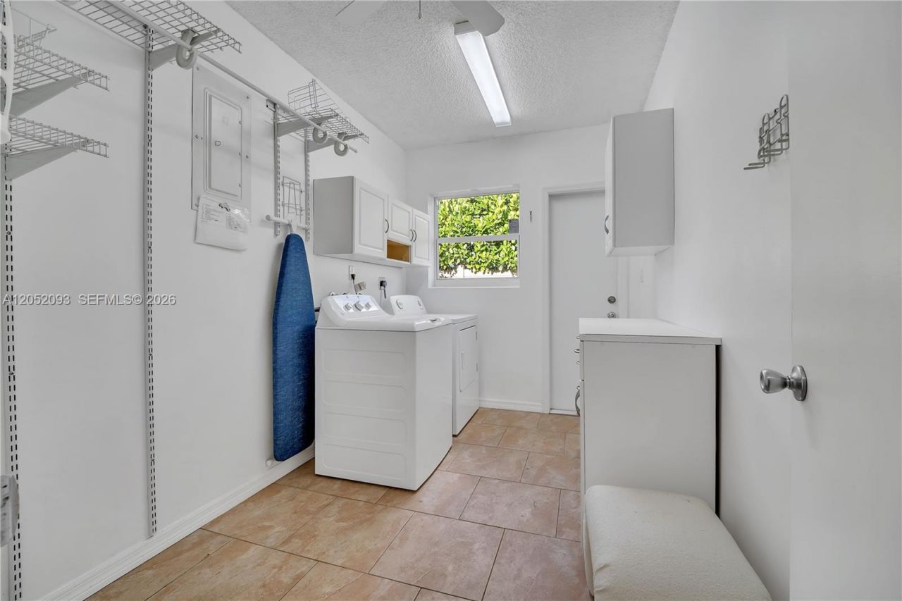 5507 Mckinley St , Hollywood, FL 33021 Photo
