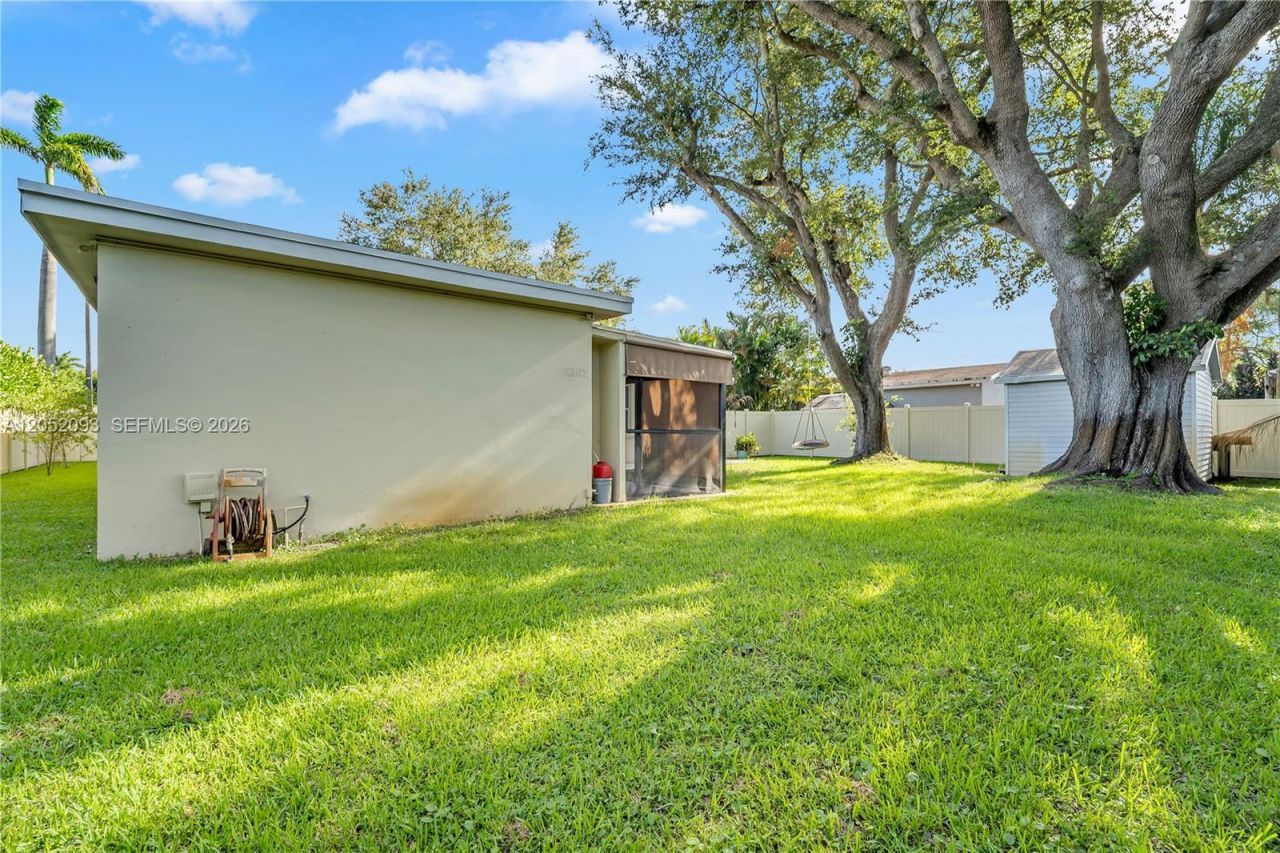 5507 Mckinley St , Hollywood, FL 33021 Photo