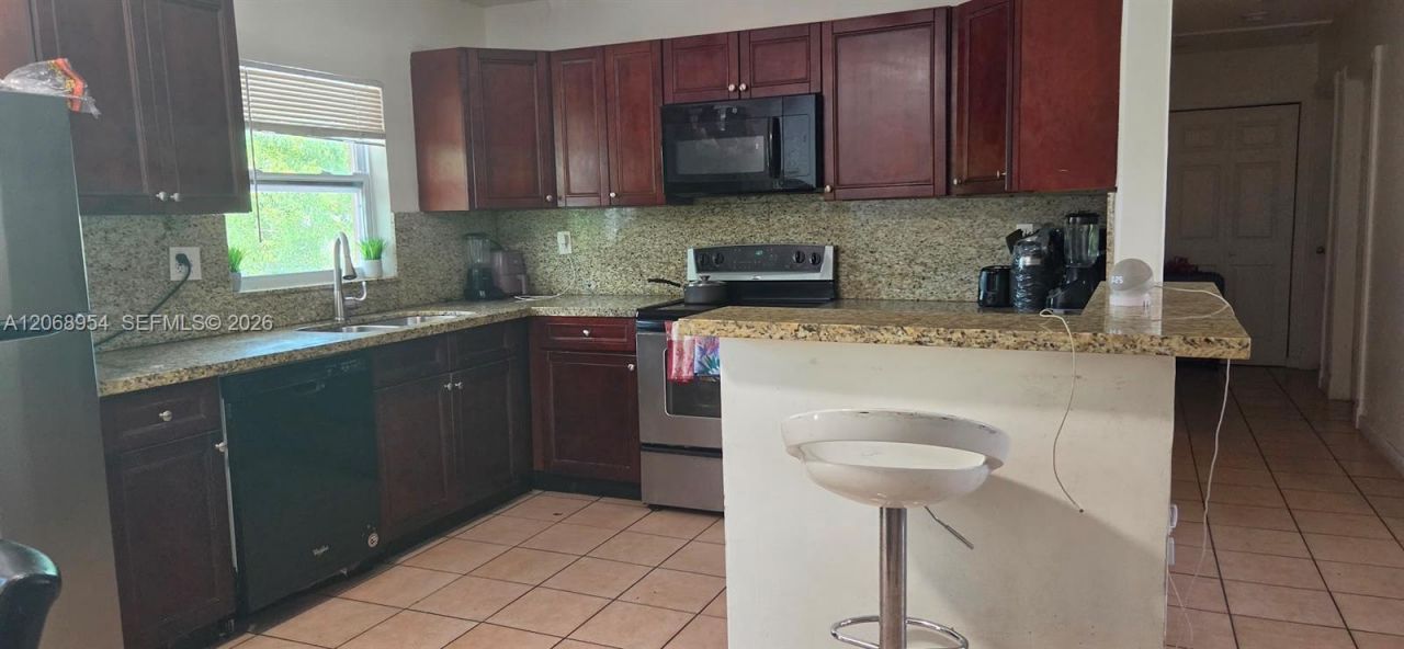 601 W Sample Rd , Deerfield Beach, FL 33064 Photo