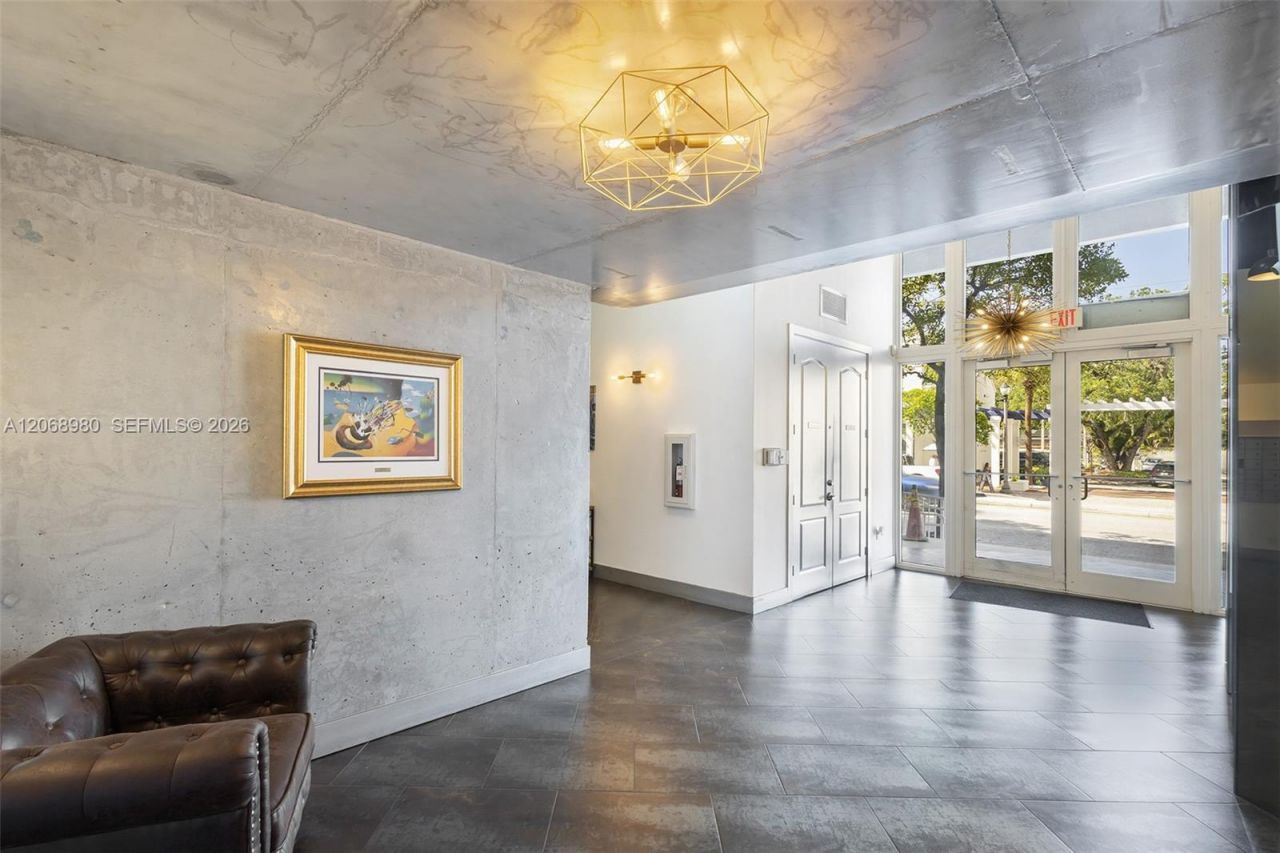 3250 Grand Ave , Unit 504, Miami, FL 33133 Photo