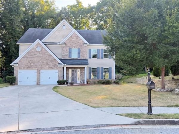 2305 Paces Estates Drive , Lithia Springs, GA 30122
