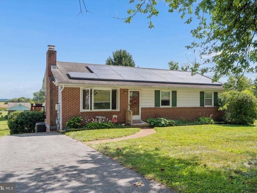 5601 Calvert Drive, Frederick, MD 21703 Main Photo