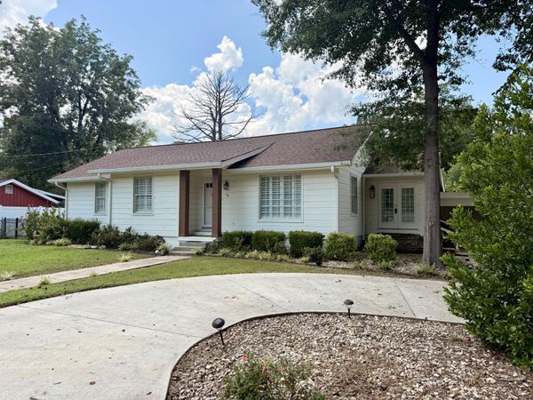 103 Davis Dr., Aberdeen, MS 39730