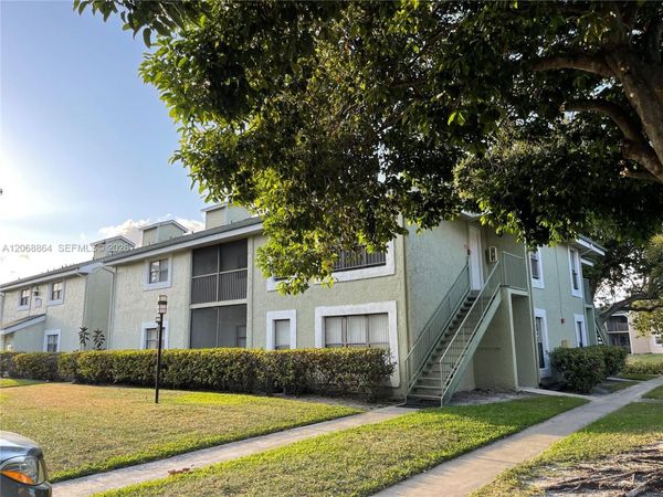 8739 NW 39th St , Unit 8739, Sunrise, FL 33351