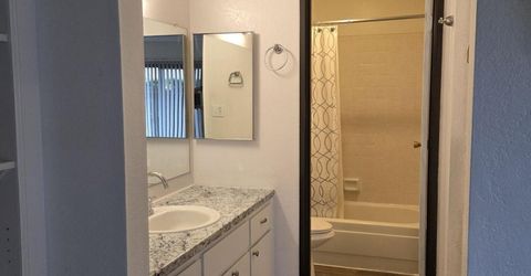 2450 Lymbery Street, Unit 113, Reno, NV 89509 Photo