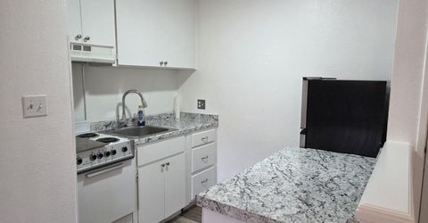 2450 Lymbery Street, Unit 113, Reno, NV 89509 Photo