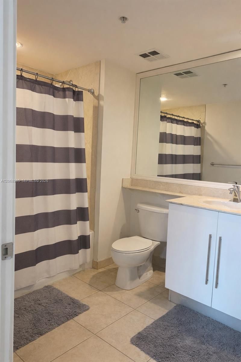 335 S Biscayne Blvd, Unit 1005, Miami, FL 33131 Photo