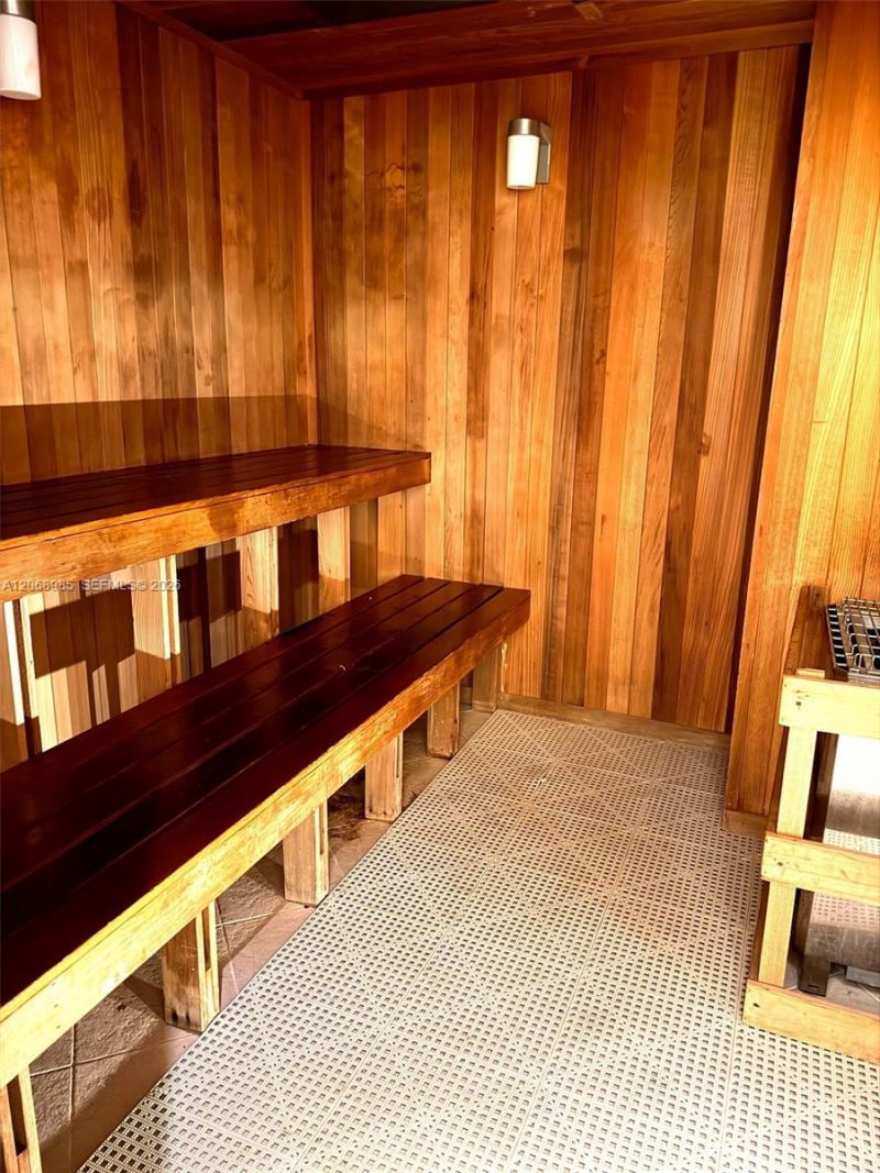 335 S Biscayne Blvd, Unit 1005, Miami, FL 33131 Photo