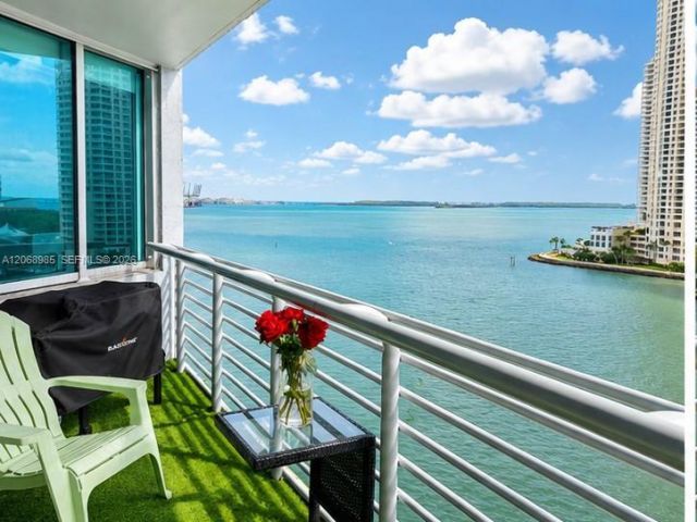 335 S Biscayne Blvd, Unit 1005, Miami, FL 33131 Photo