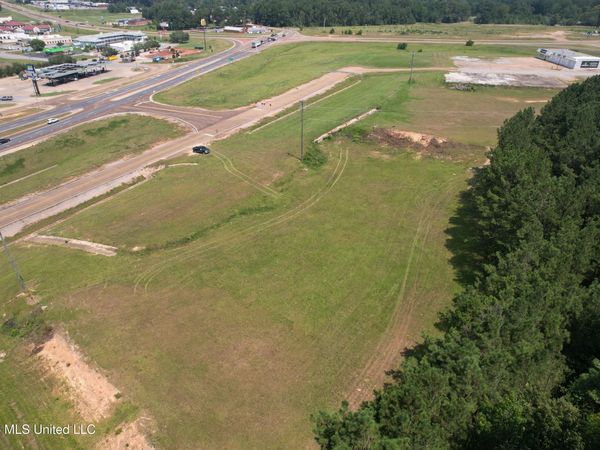 Highway 16, Philadelphia, MS 39350