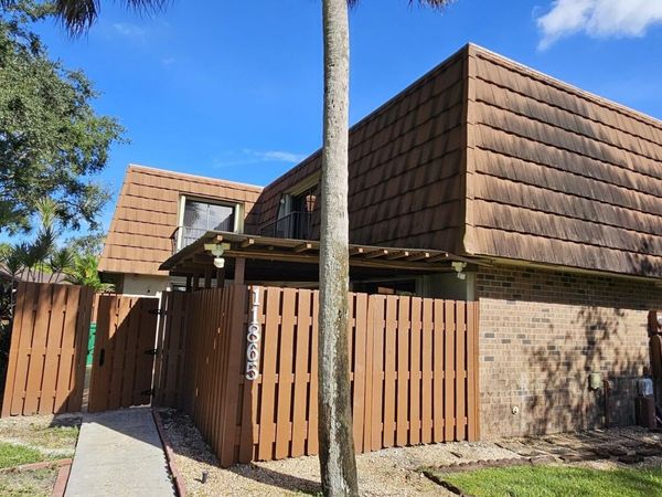 11865 SW 11th Court, Davie, FL 33325