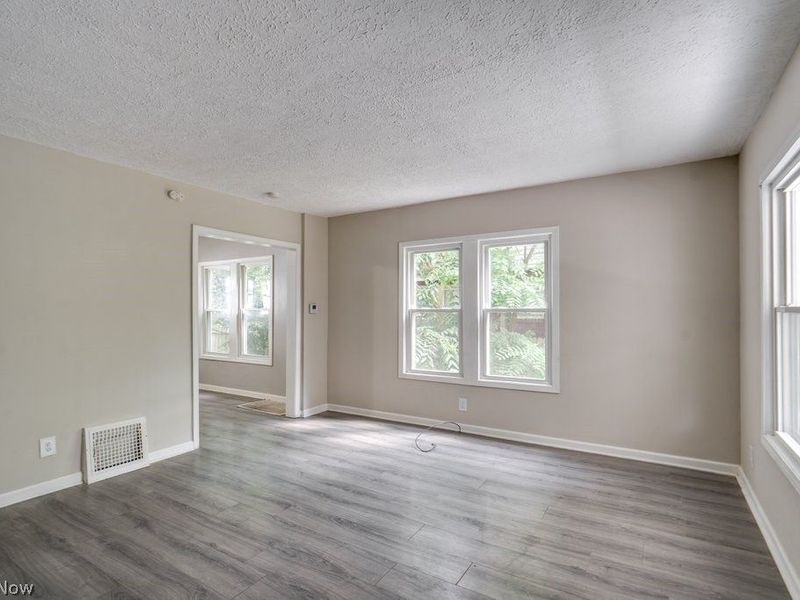 233 Sobul Avenue, Akron, OH 44305 Photo 8