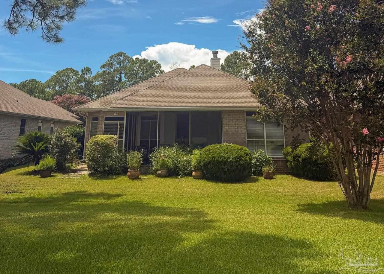 4123 Tiger Point Blvd, Gulf Breeze, FL 32563 Main Photo