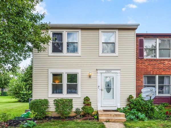 2984 Grandwoods Circle , Dublin, OH 43017