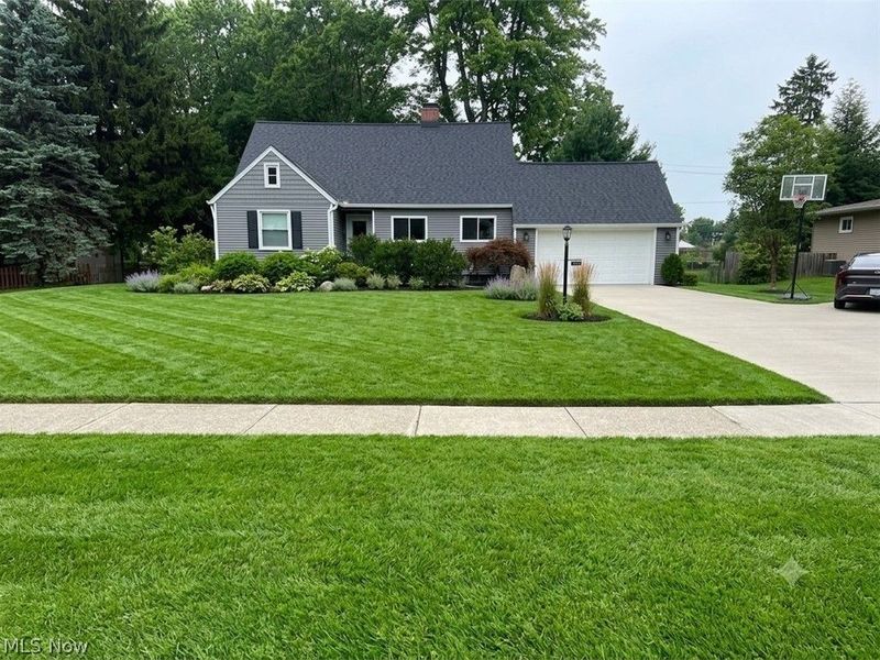 7990 Stockbridge Road, Mentor, OH 44060 Photo 1