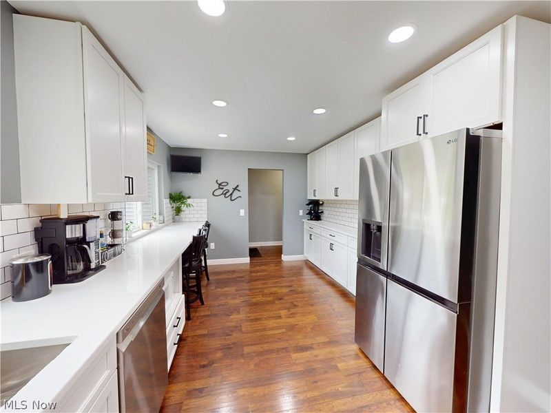 7990 Stockbridge Road, Mentor, OH 44060 Photo 6