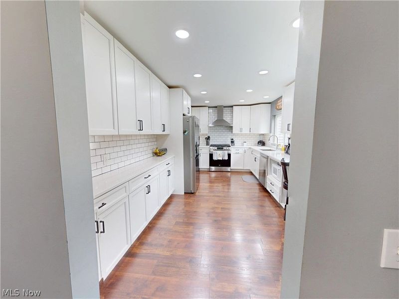 7990 Stockbridge Road, Mentor, OH 44060 Photo 8