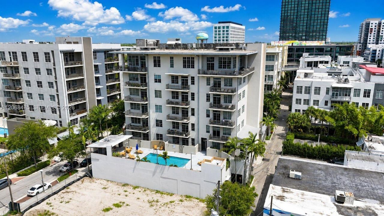 410 NW 1st Ave , Unit 202, Fort Lauderdale, FL 33301 Photo