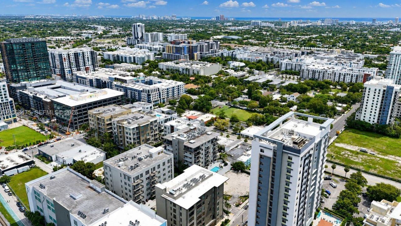 410 NW 1st Ave , Unit 202, Fort Lauderdale, FL 33301 Photo