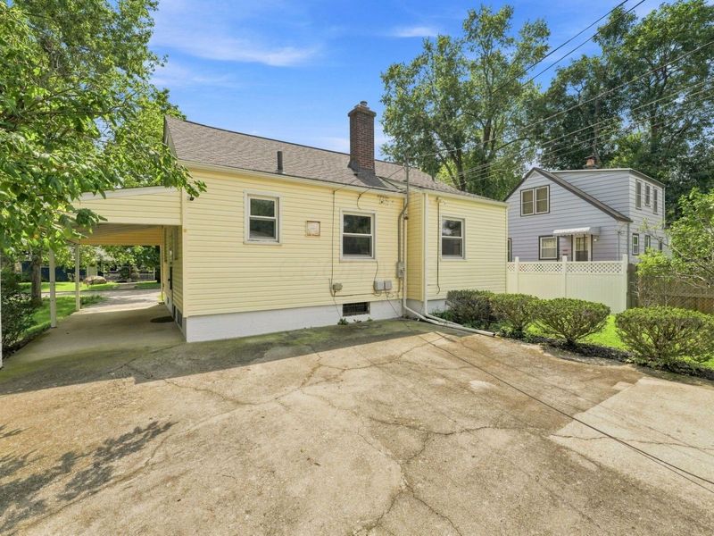 374 Rosslyn Avenue, Columbus, OH 43214 Photo 8