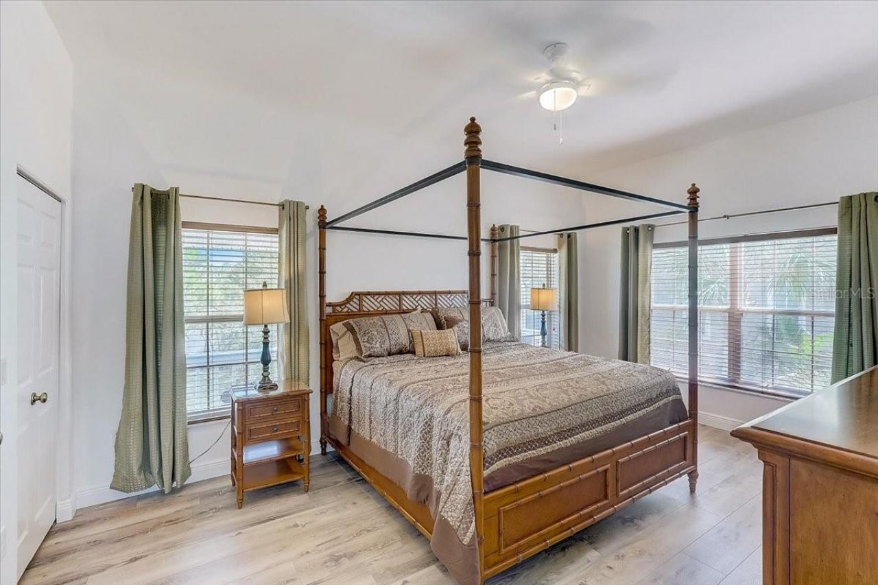 2424 Bay Drive, Unit 2424/2426, Bradenton, FL 34207 Photo
