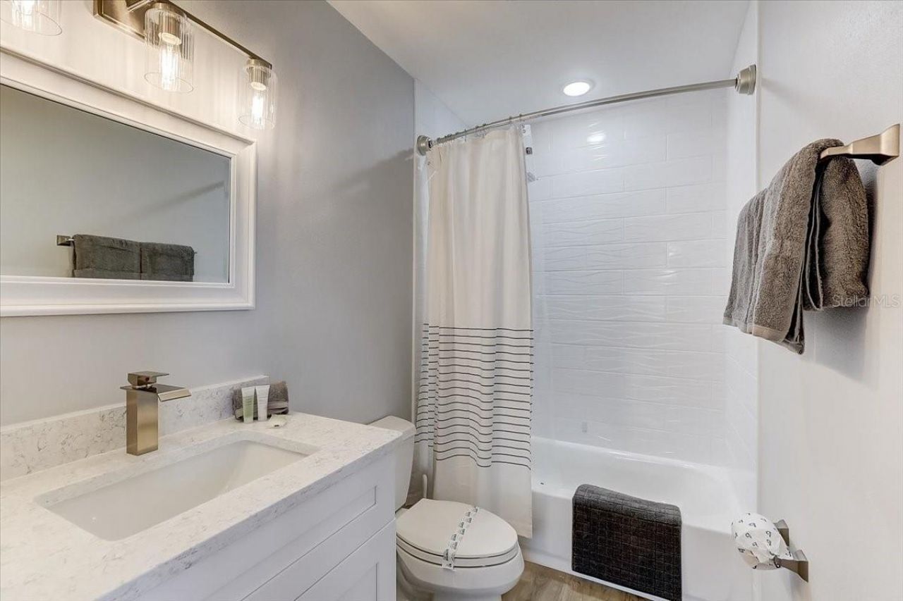 2424 Bay Drive, Unit 2424/2426, Bradenton, FL 34207 Photo