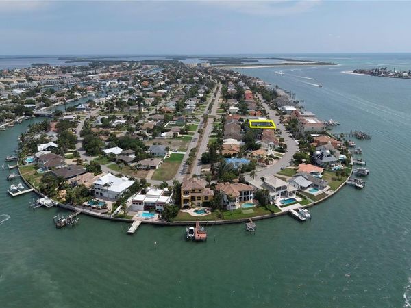 289 8TH AVENUE N, TIERRA VERDE, FL 33715