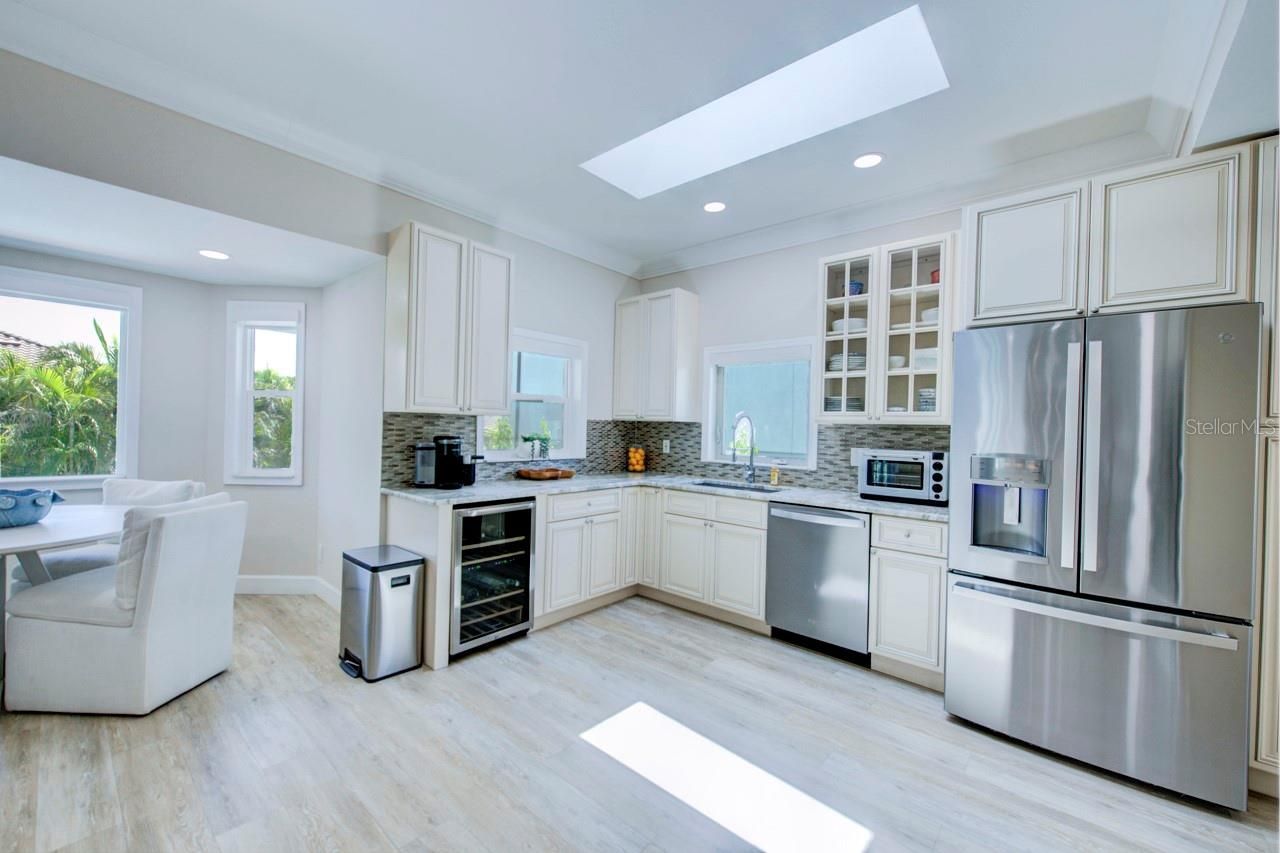 289 8th Avenue N, Tierra Verde, FL 33715 Photo